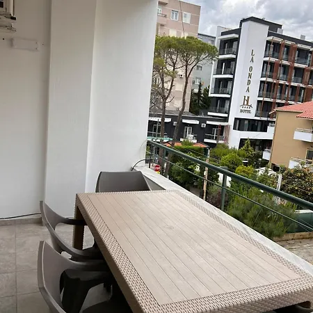 Dona Elegant Apartment *