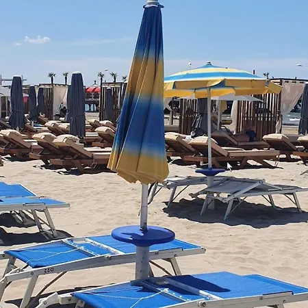 Dona Elegant Apartment Durres